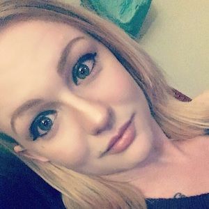 Meet your Posher, Aimee